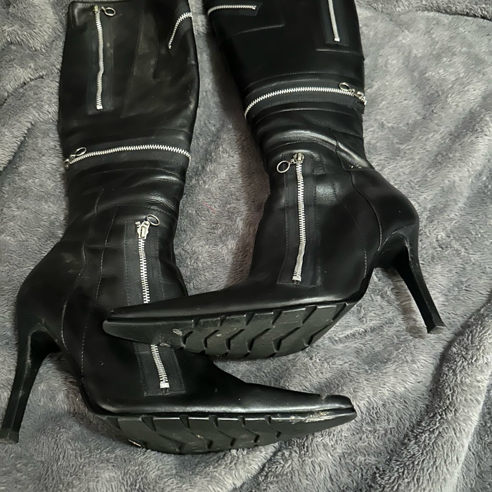 Black Leather Steve Madden Boots